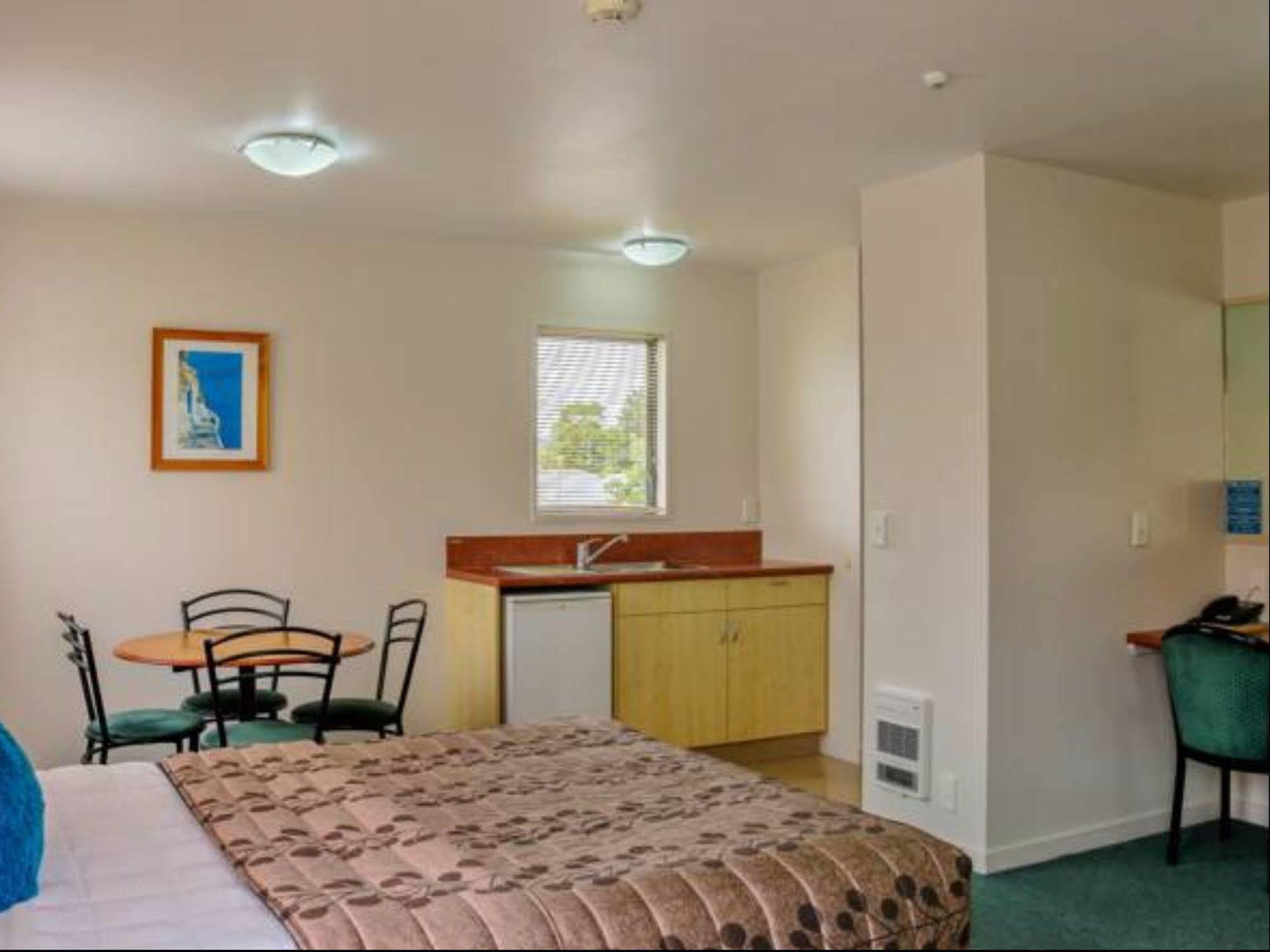 Bella Vista Motel มอสกีล ภายนอก รูปภาพ